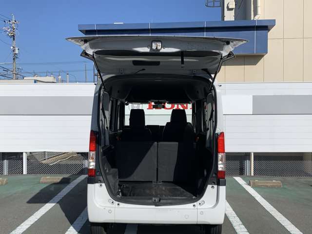 Honda N-VAN 10