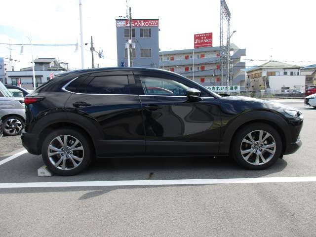 Mazda CX-30 3