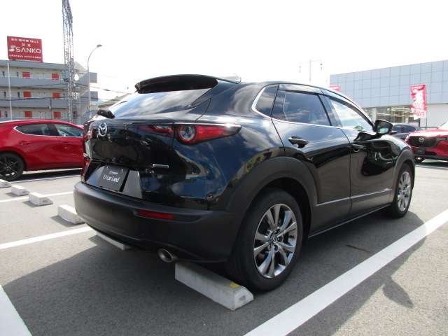 Mazda CX-30 4