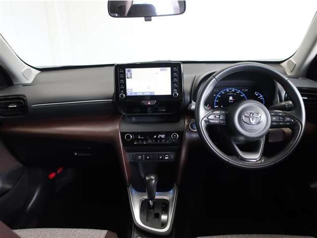 Toyota Yaris Cross 12