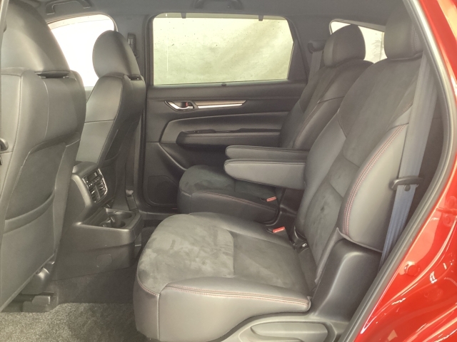 Mazda CX-8 10