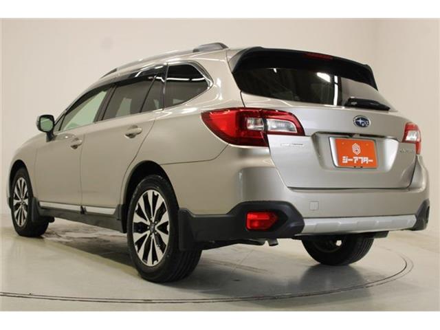 Subaru Legacy Outback 12