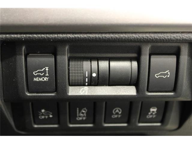 Subaru Legacy Outback 6