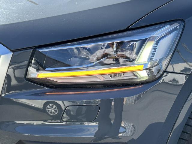 Audi Q2 12