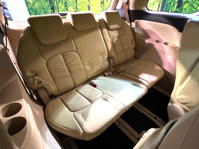 Toyota Estima 10
