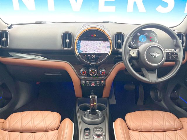 MINI Crossover 2