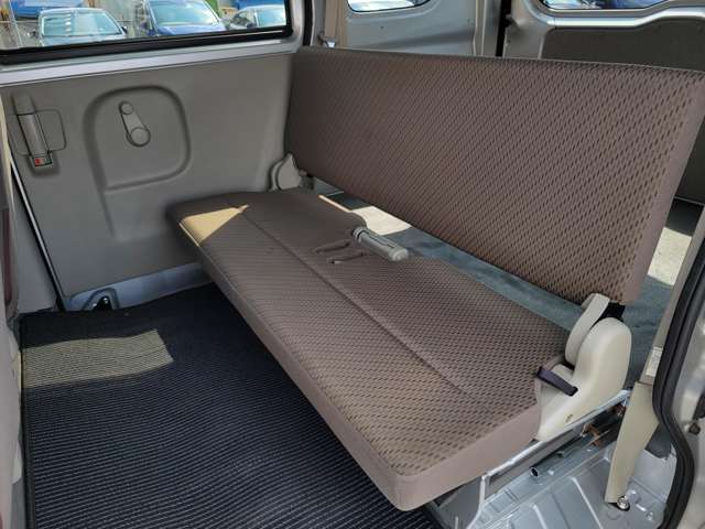 Nissan NV100 Clipper 5