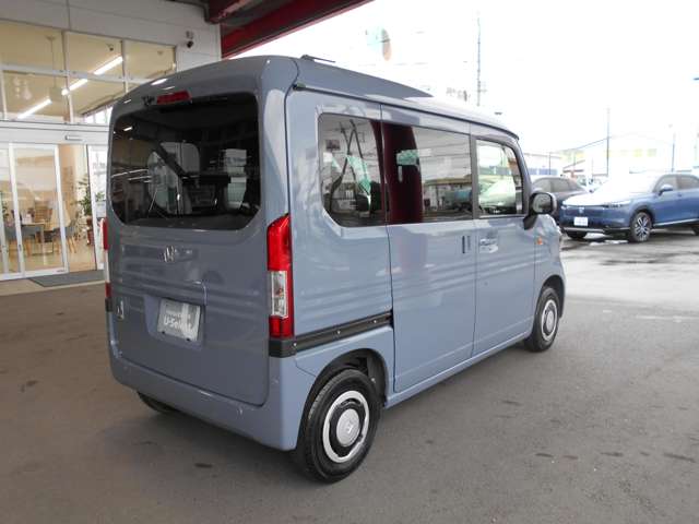 Honda N-VAN 11