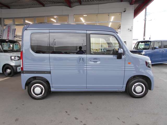 Honda N-VAN 8