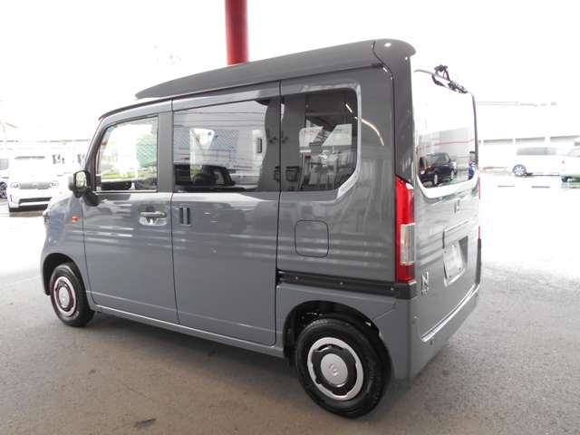 Honda N-VAN 10