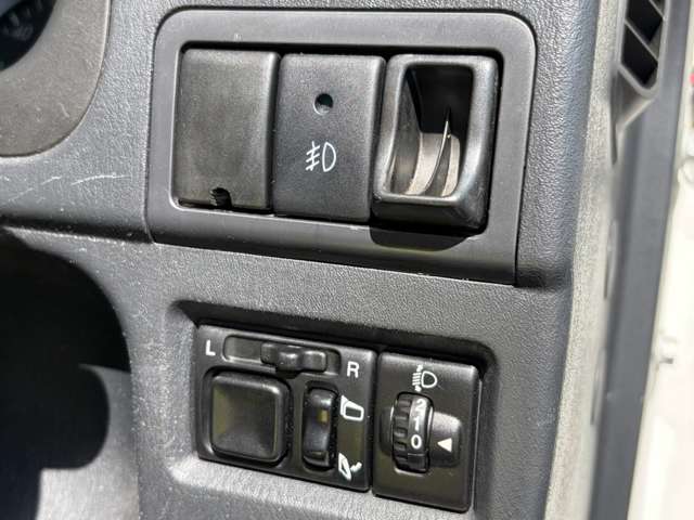 Mazda AZ-オフロード 11