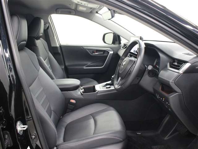 Toyota RAV4 10