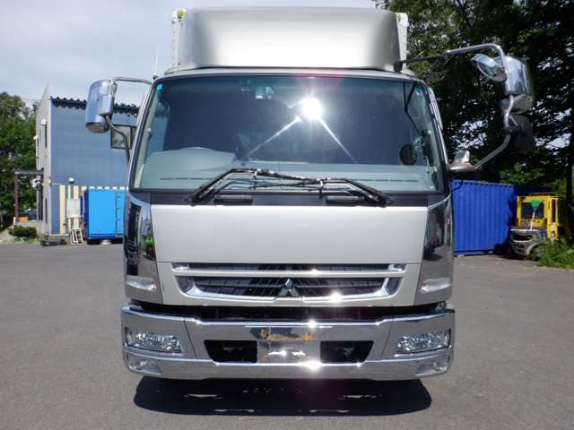 Mitsubishi Fuso Fighter 2