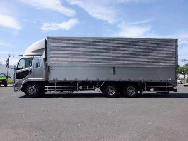 Mitsubishi Fuso Fighter 4