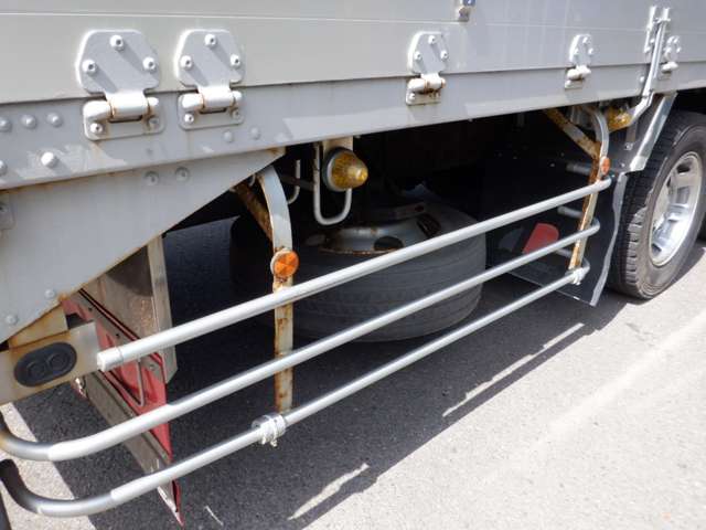 Mitsubishi Fuso Fighter 9