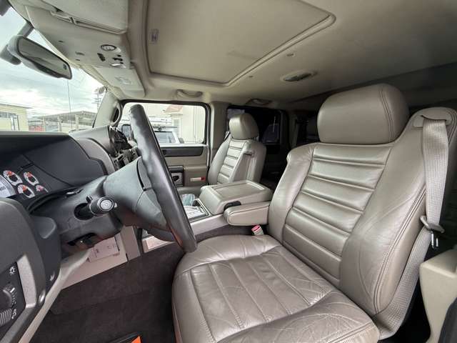 Hummer H2 12