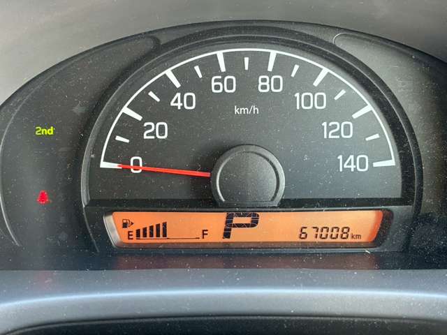 Nissan NV100 Clipper 12