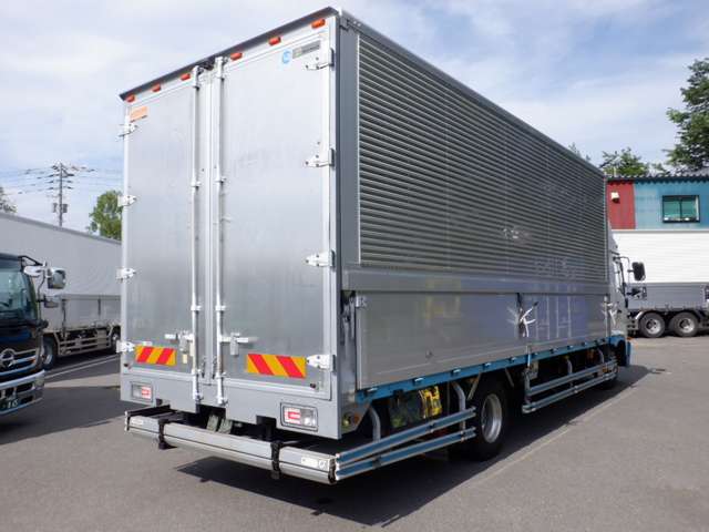 Hino Ranger 9