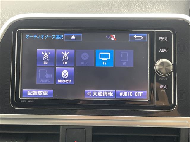 Toyota Sienta 3