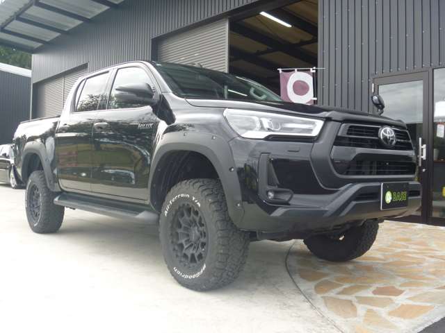 Toyota Hilux 3