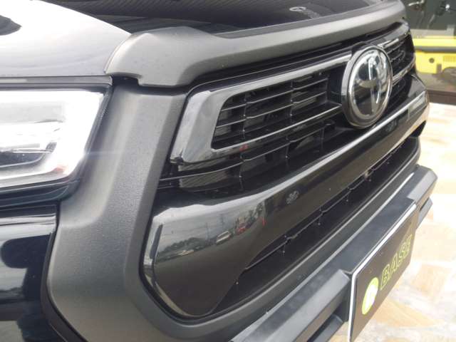 Toyota Hilux 5