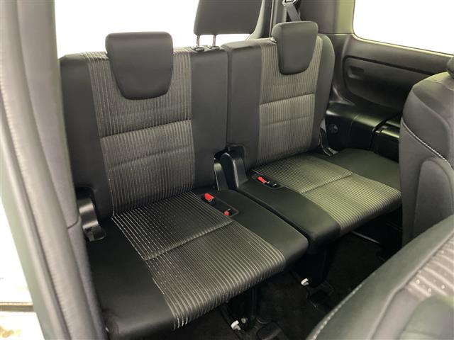 Toyota Voxy 10