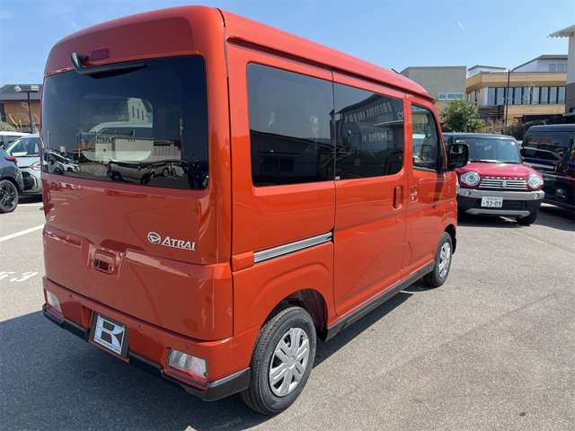 Daihatsu Atrai 9