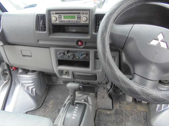 Mitsubishi Minicab MiEV 11