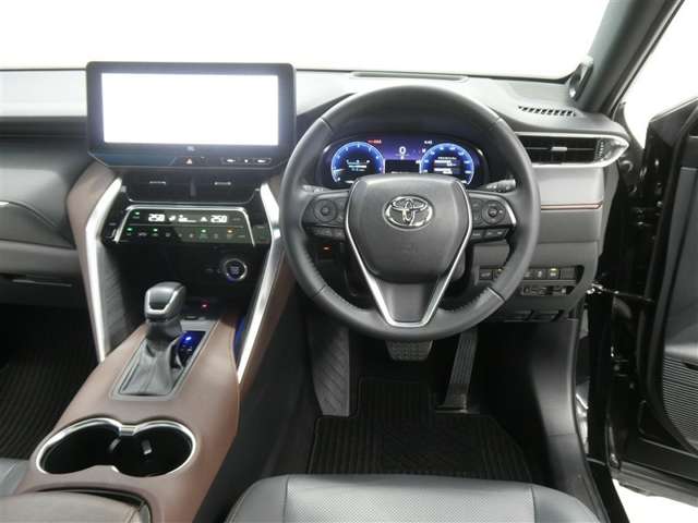 Toyota Harrier 5