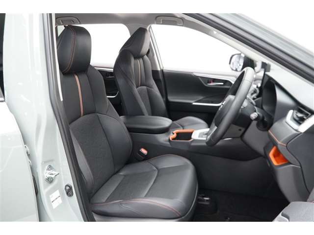 Toyota RAV4 6