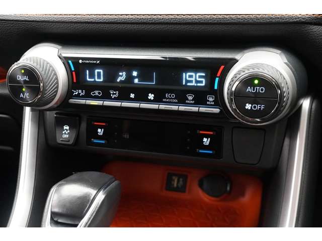 Toyota RAV4 10
