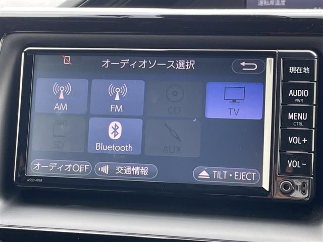 Toyota Esquire 4