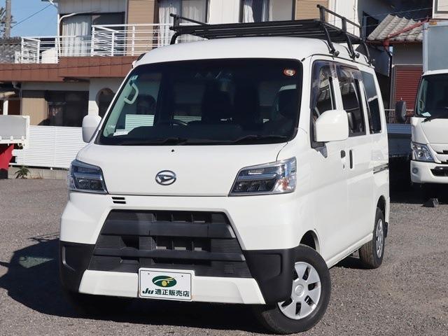 Daihatsu Hijet Cargo 2