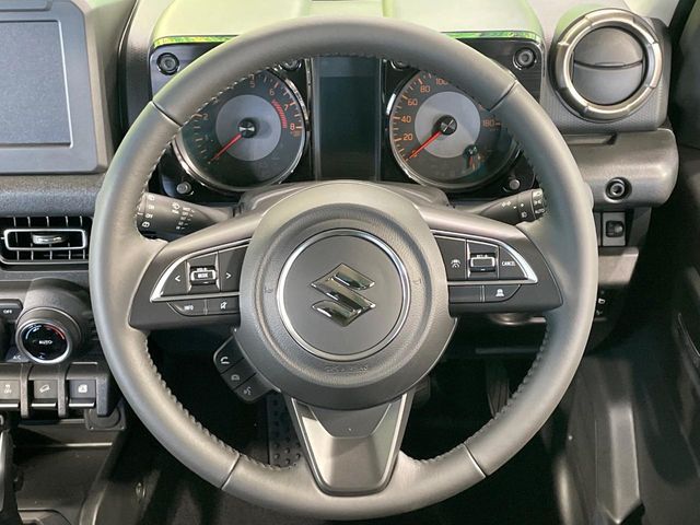 Suzuki Jimny Sierra 11