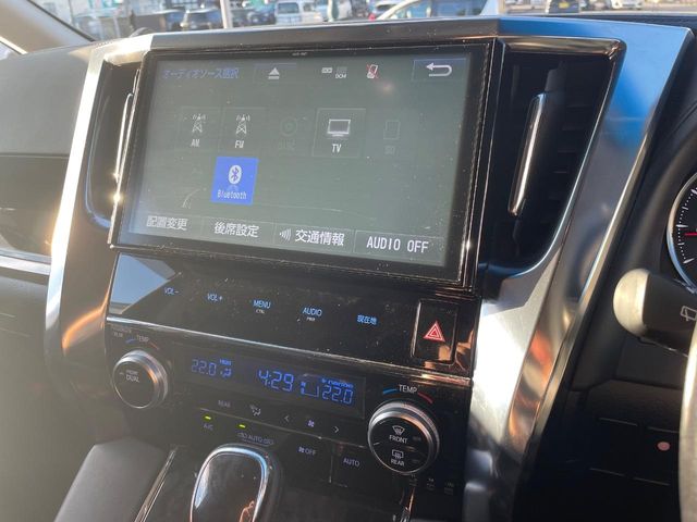 Toyota Alphard 7