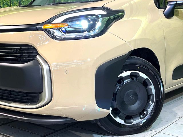 Toyota Sienta 12
