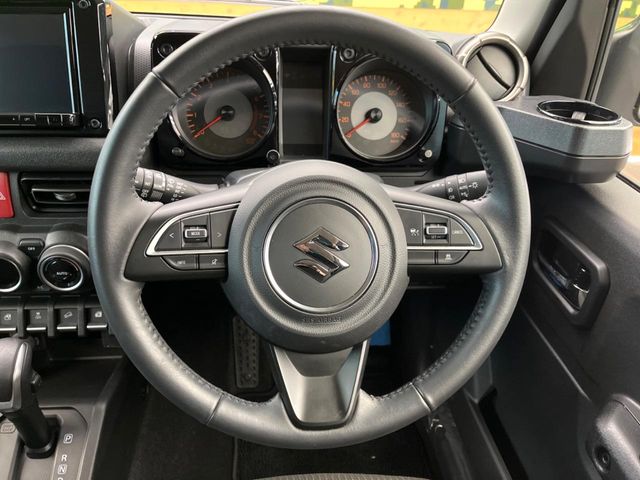 Suzuki Jimny Nomade 11