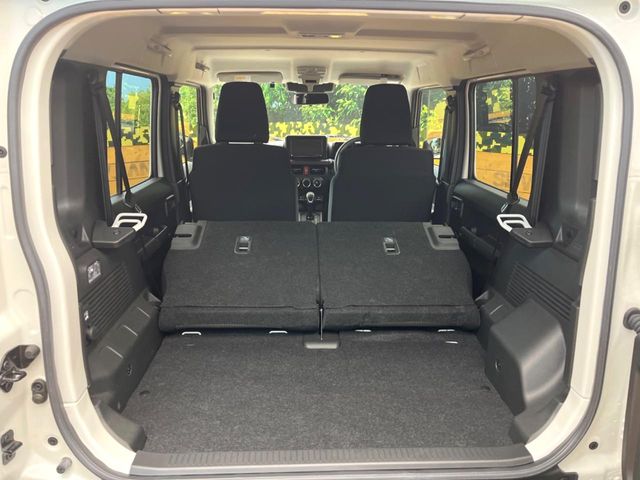 Suzuki Jimny Nomade 10