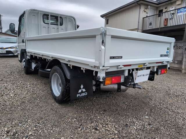 Mitsubishi Fuso Canter 9