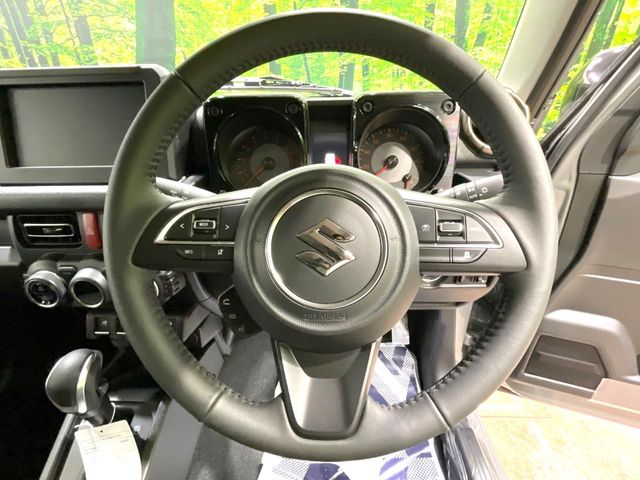 Suzuki Jimny 11