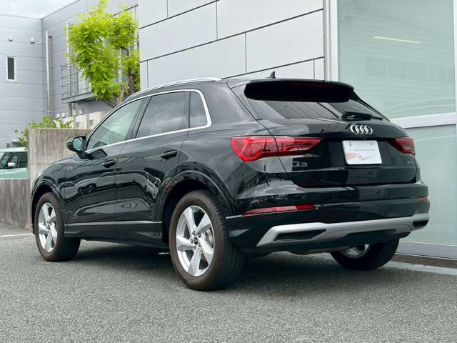 Audi Q3 12