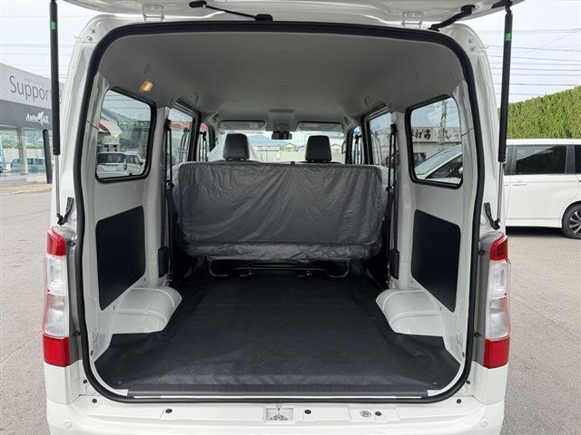 Toyota Town Ace Van 10