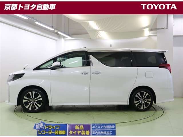 Toyota Alphard 2