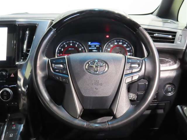 Toyota Alphard 7
