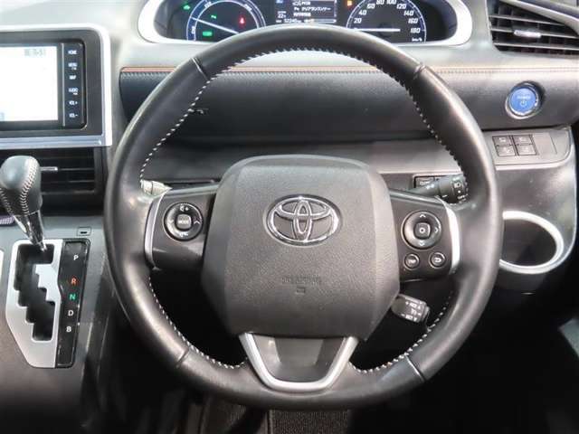 Toyota Sienta 10