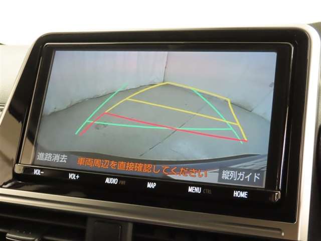 Toyota Sienta 4