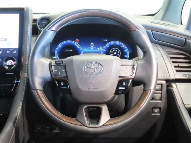 Toyota Alphard 10