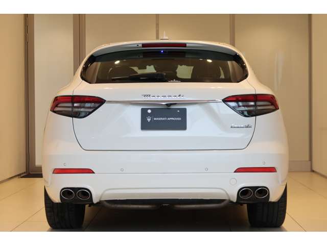 Maserati Levante 10