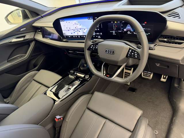Audi Q6 e-tron 12