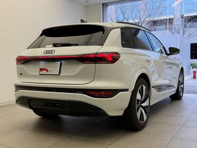 Audi Q6 e-tron 7